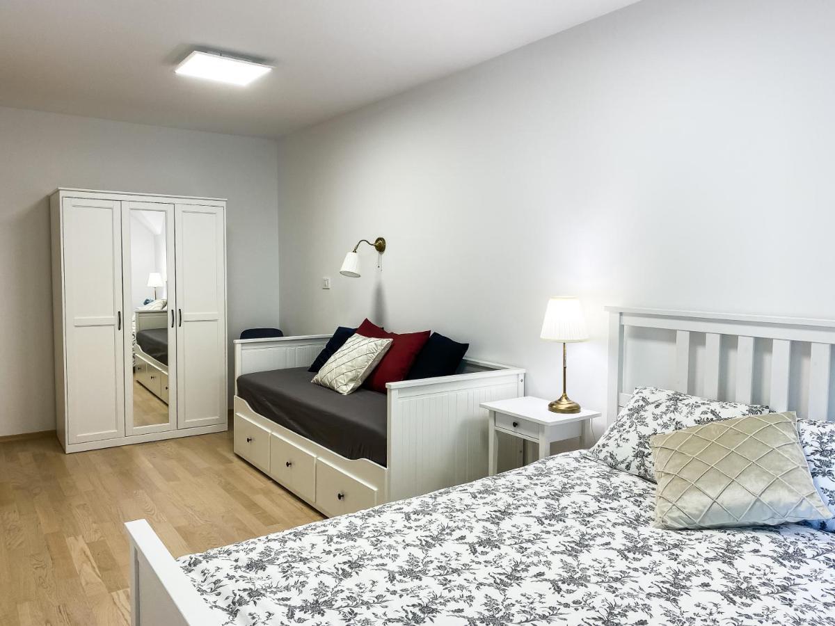 Apartment Lakeview